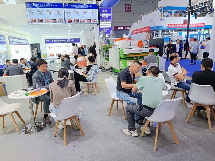 展會現(xiàn)場2 展會現(xiàn)場2